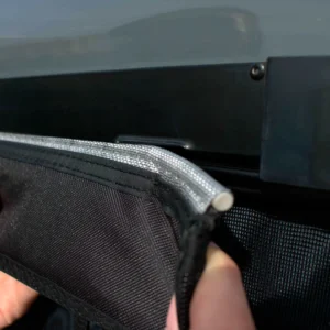 Filmové plátno James Baroud hliník držiak